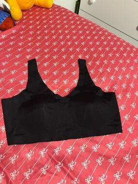 Seamless Black Women's Bralette - Unbranded